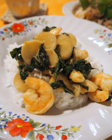 海老で作るガパオ炒めも美味！