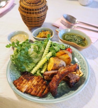 スペアリブの発酵グリルとか魅力的すぎる。