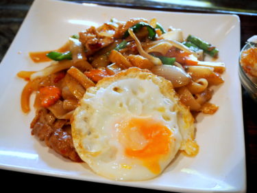 酔っぱらいの台所？「キーマオキッチン」で昼ごはん！【荻窪】